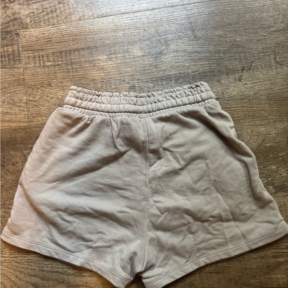 H&M Gray Soft Shorts - Picture 4 of 4